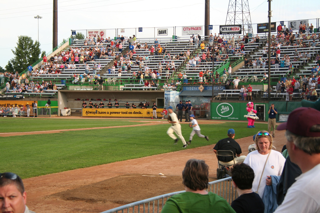 St. Paul Saints' Minor League Baseball Promotions Should Inspire Other  Minnesota Franchises - SB Nation Minnesota