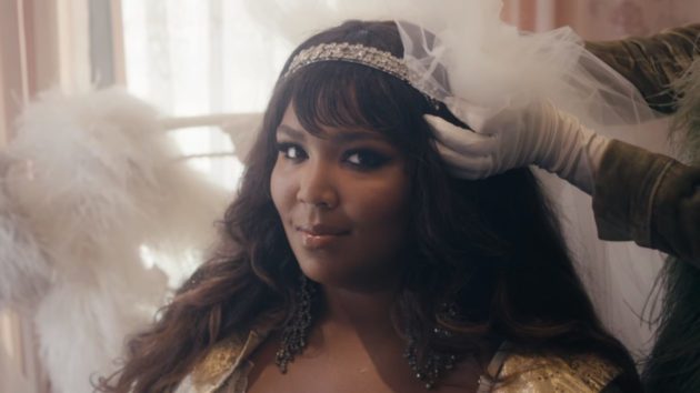 Foto: A cantora Lizzo fez uma apresentação no  Space, no Rio de  Janeiro - Purepeople