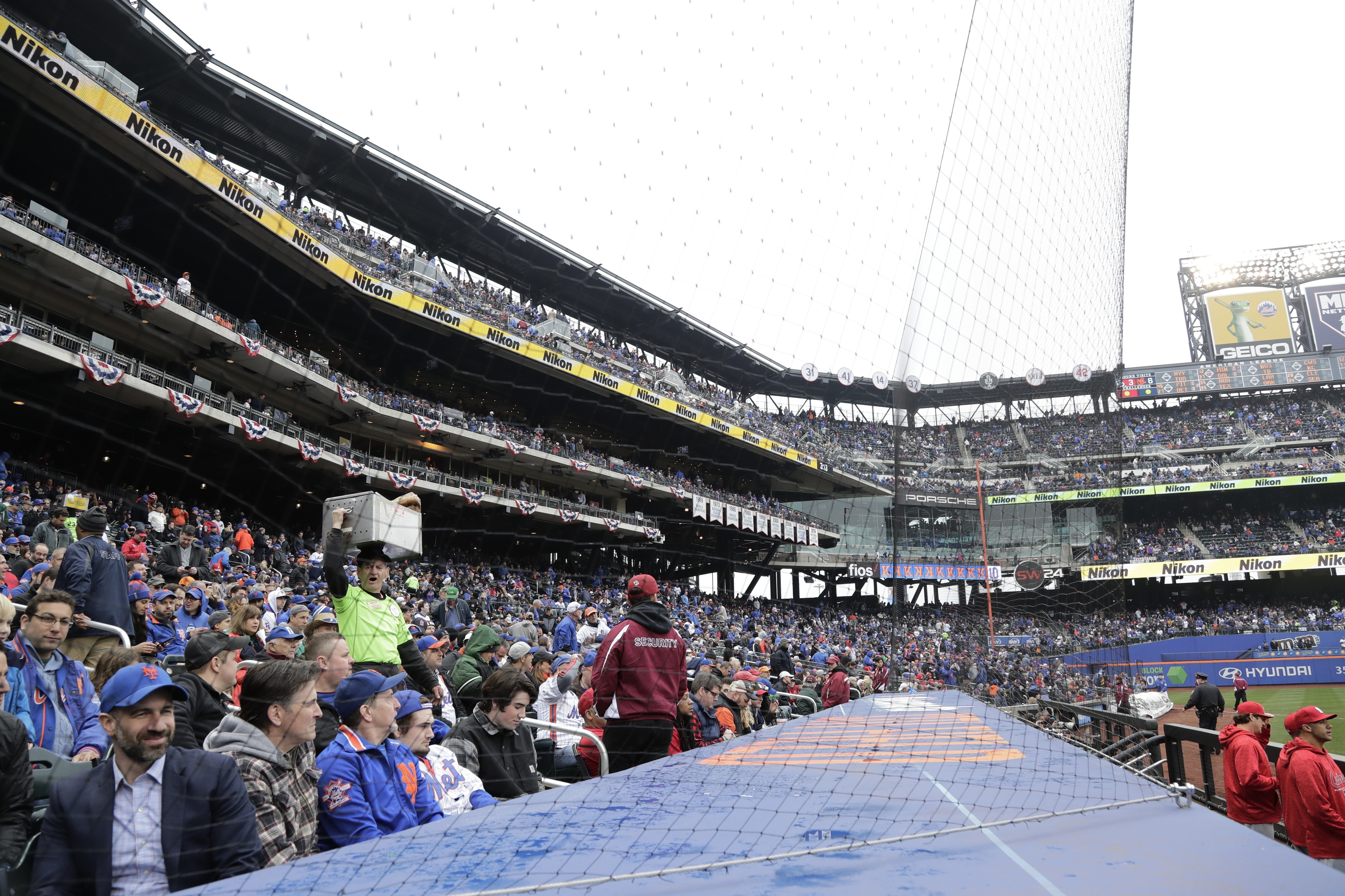 What you need to know about ballpark netting and fan safety after