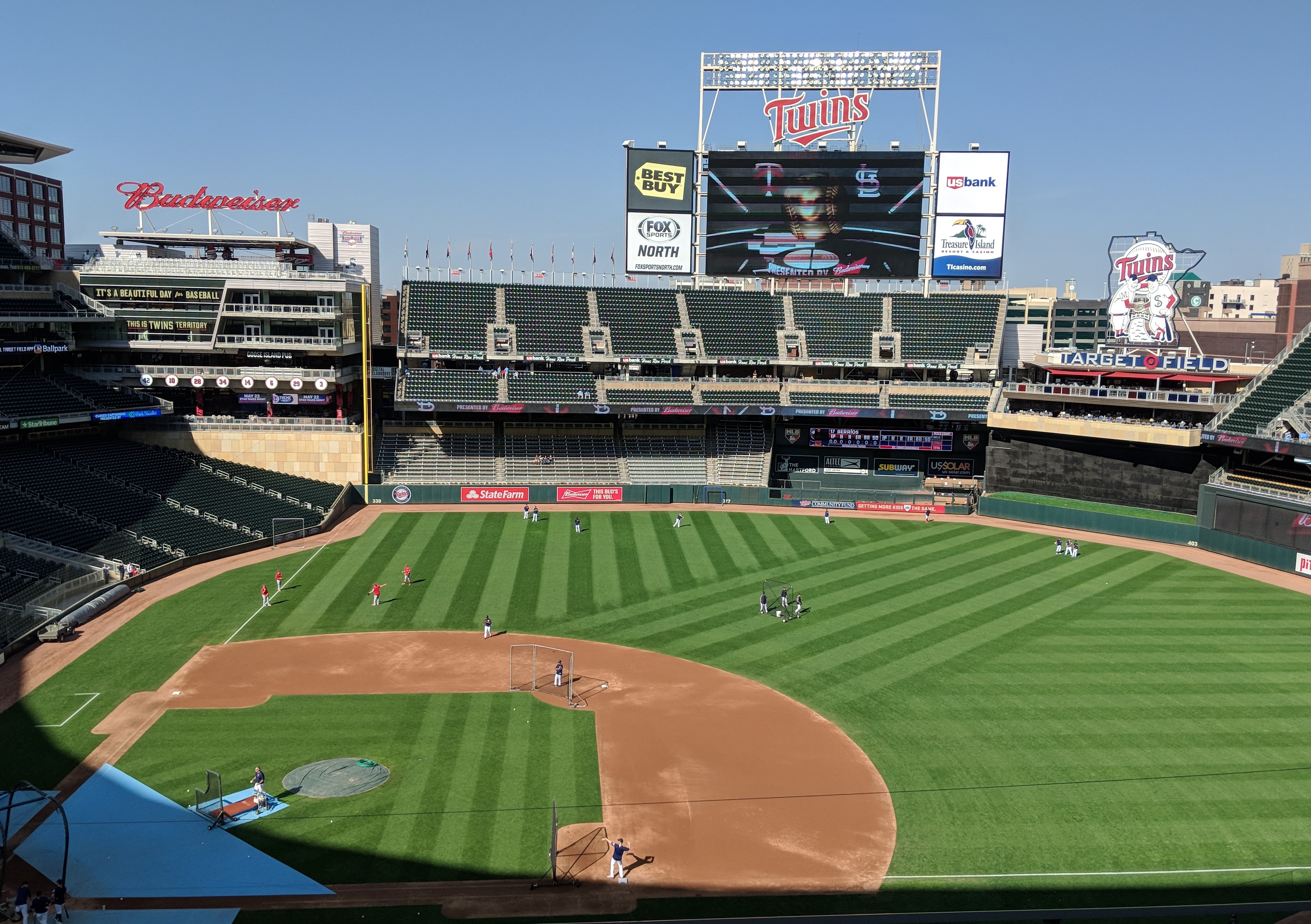 Maybe Target Field should have had a roof, NewsCut