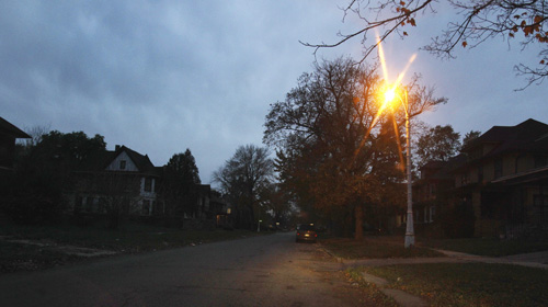 street_light_highland_park.jpg